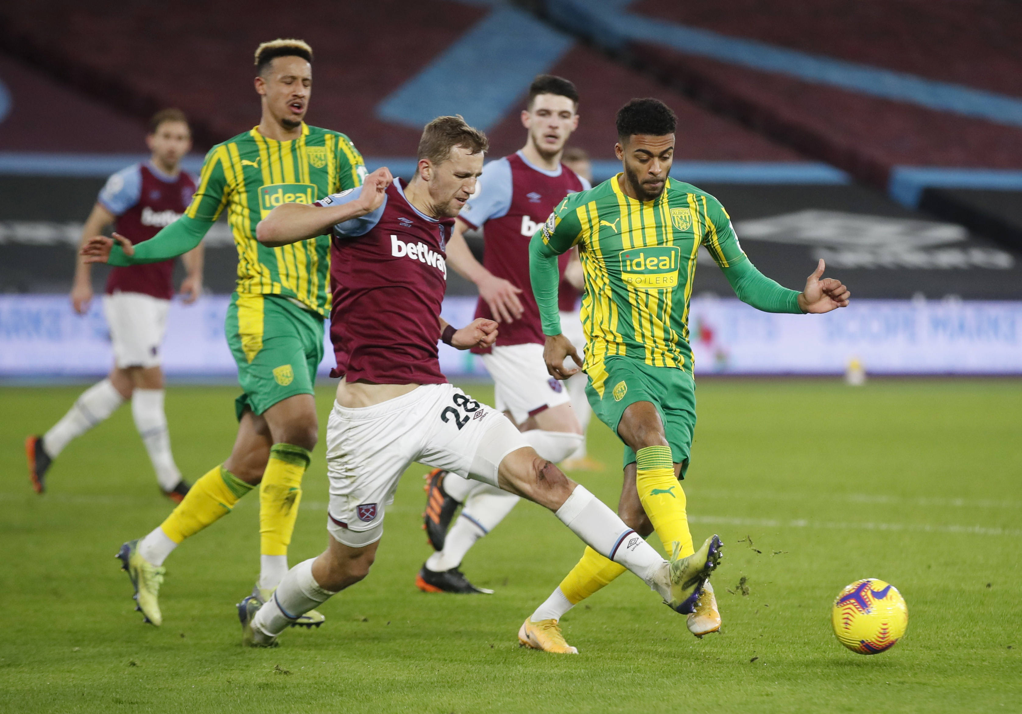 还凭借着出 还凭借着出